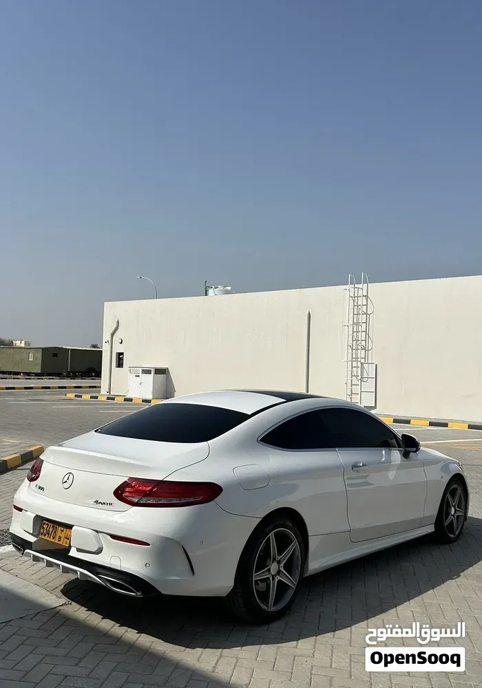 Mercedes-Benz C-Class 2017 photo 4