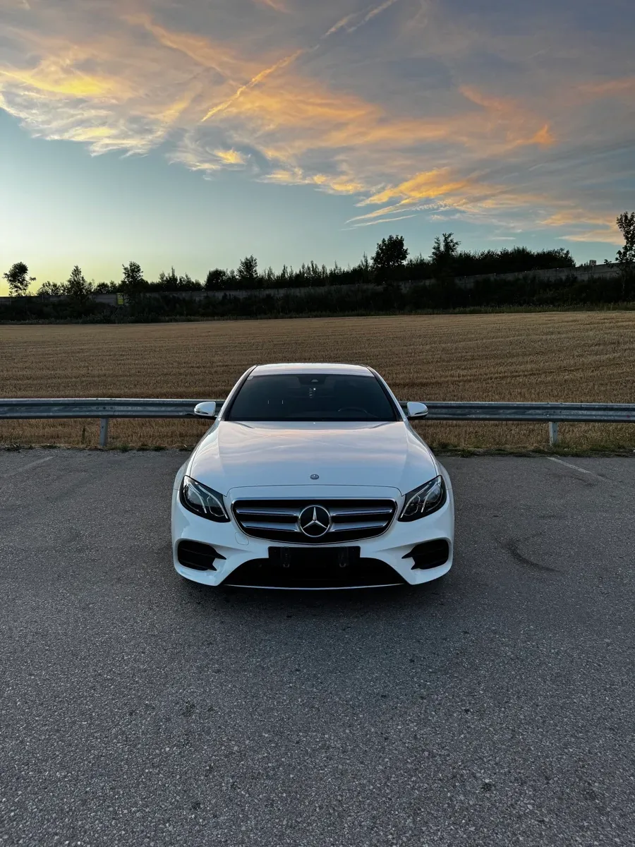 Mercedes-Benz E-Class 2016 photo 3