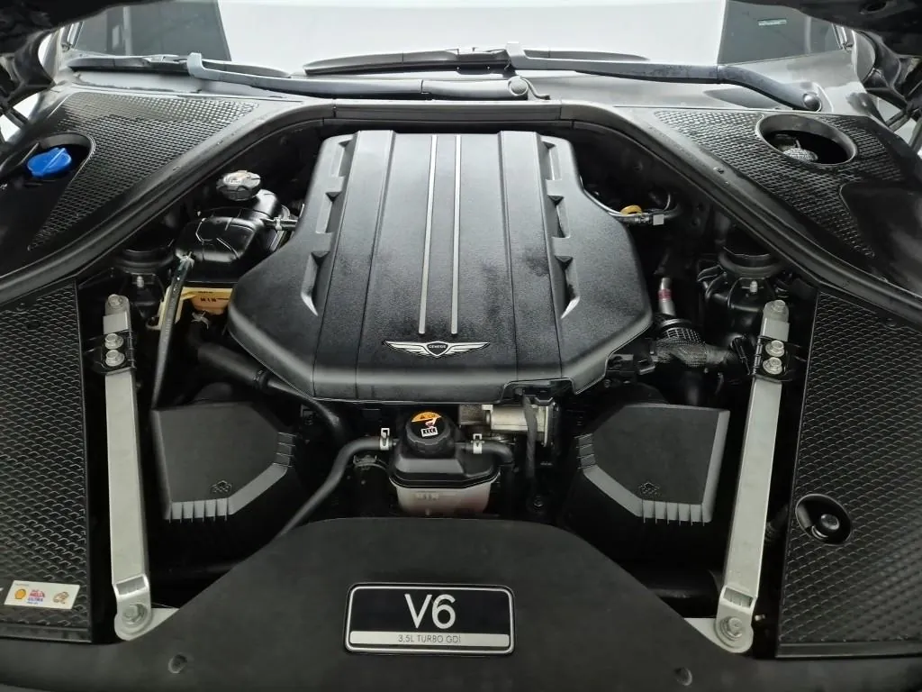 Genesis G90 2023 photo 5