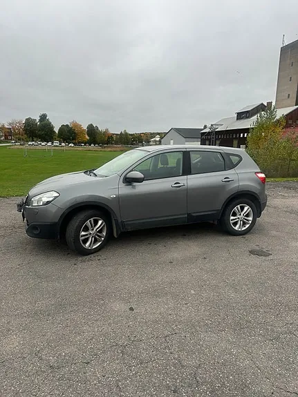Nissan Qashqai 2013 photo 2