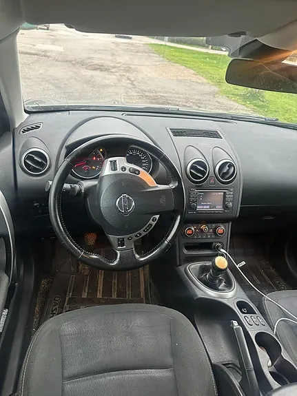 Nissan Qashqai 2013 photo 5