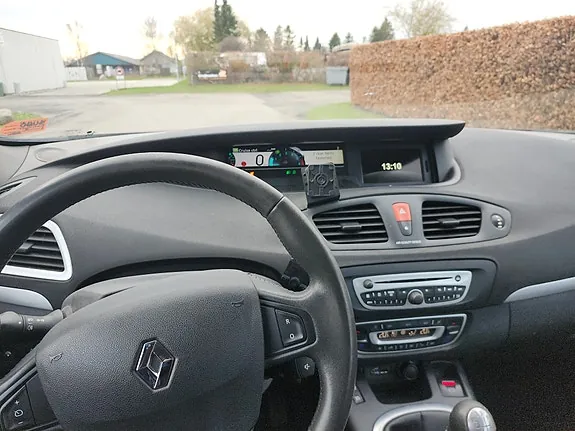 Renault Grand Scenic Iii 2011 photo 5