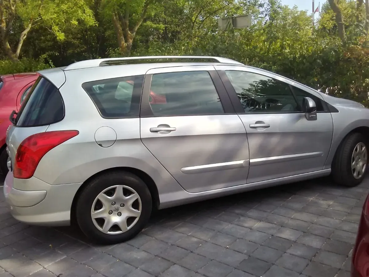 Peugeot 308 2009 photo 3