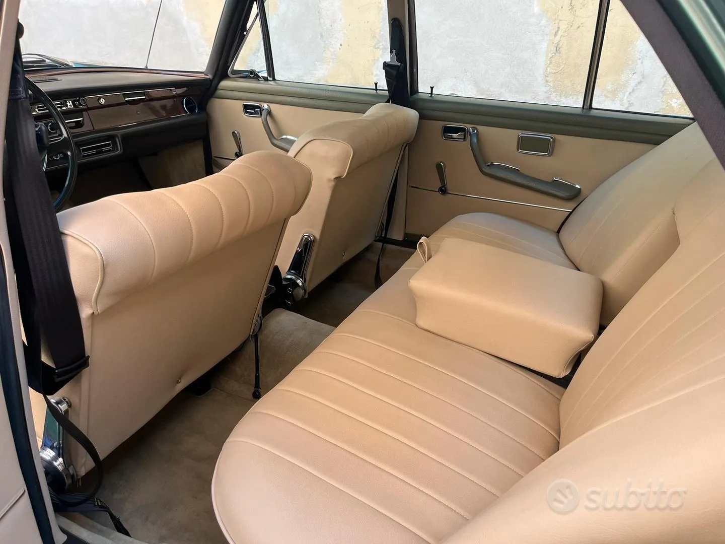 Mercedes-Benz 280 Se 1972 photo 5
