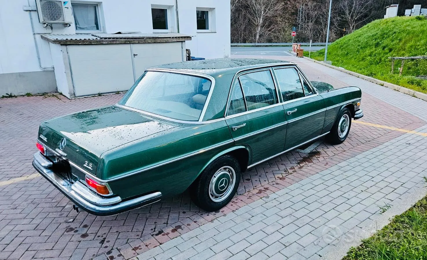 Mercedes-Benz 280 Se 1972 photo 3