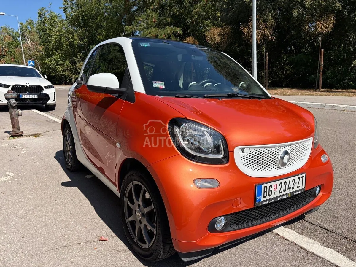 Smart Fortwo 2015 photo 3