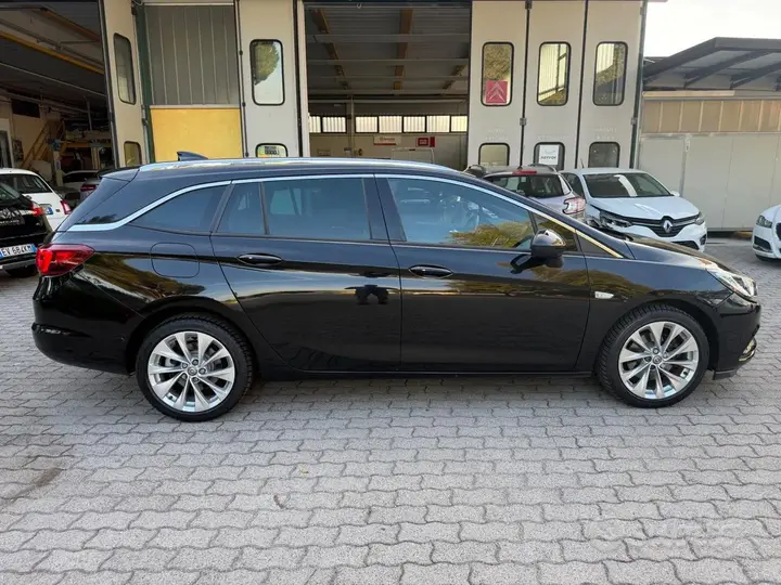 Opel Astra 2017 photo 4