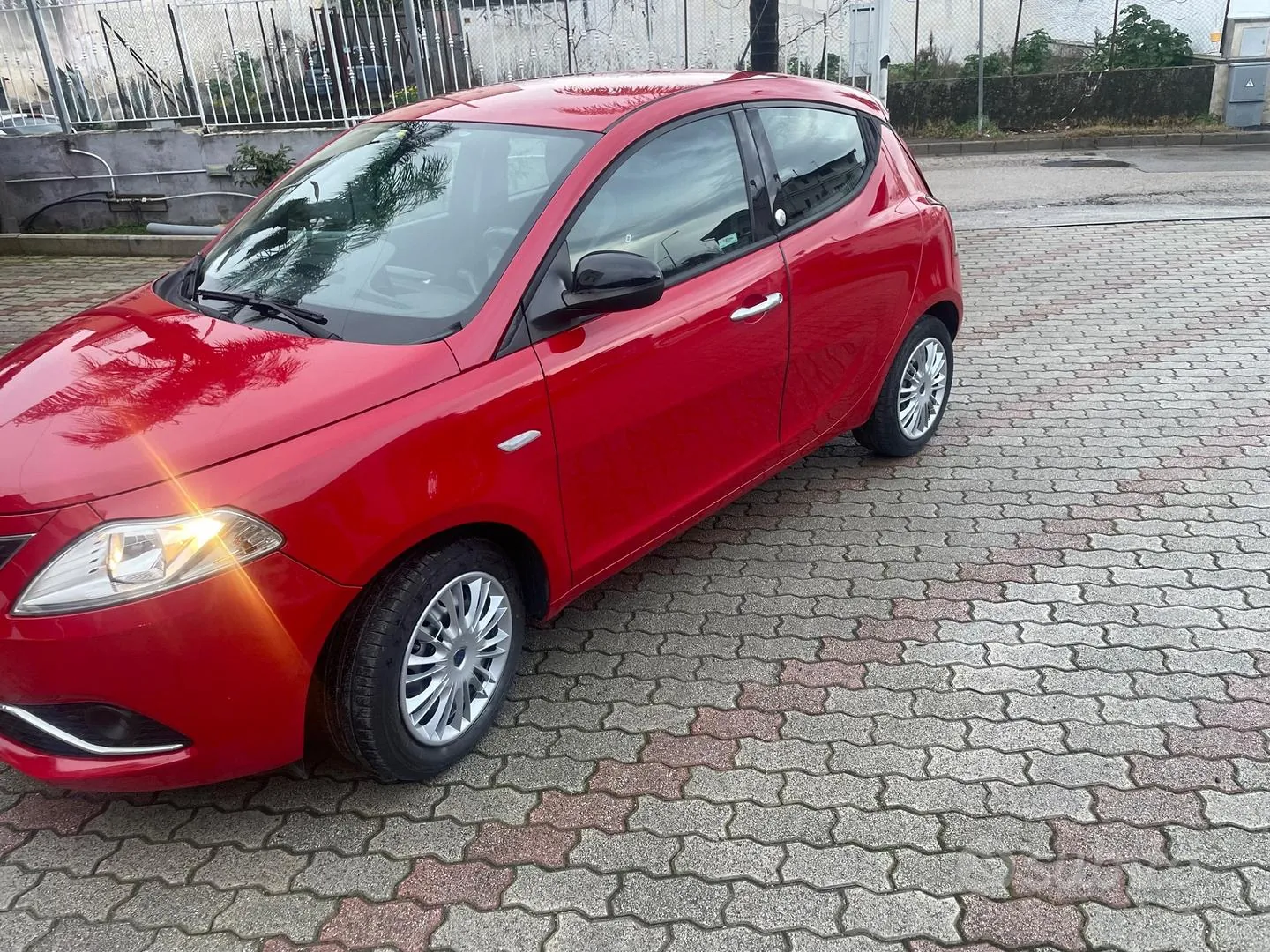 Lancia Ypsilon 2016 photo 5