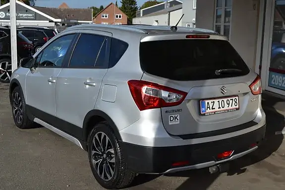 Suzuki S-Cross 2016 photo 5