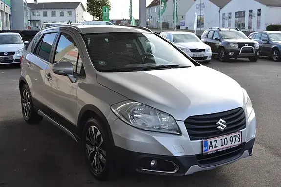 Suzuki S-Cross