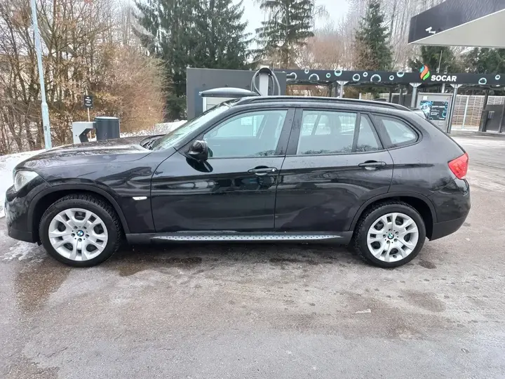 BMW X1 2010 photo 2