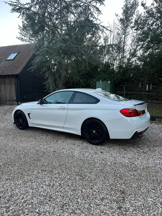 BMW 4 Series 2015 photo 2