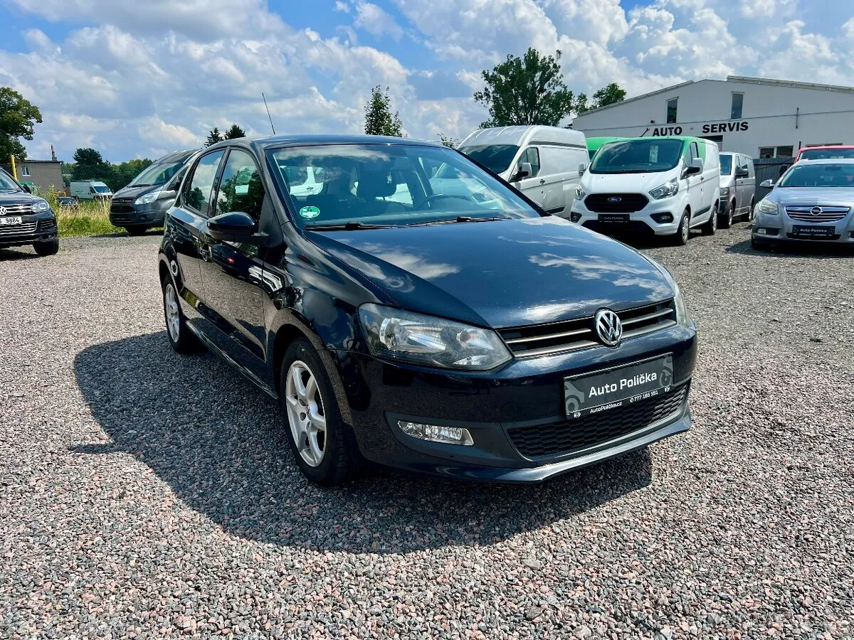 Volkswagen Polo 2012 photo 4