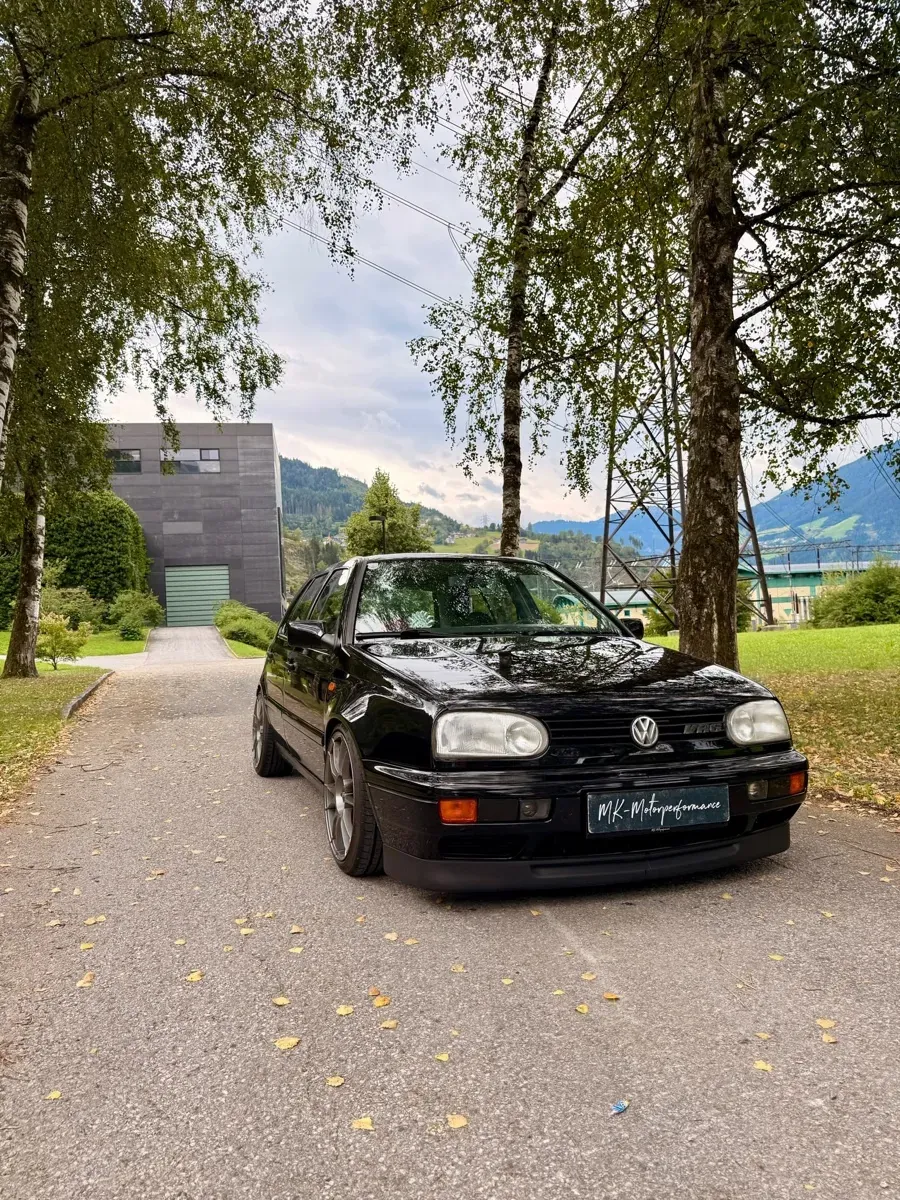 Volkswagen Golf 1996 photo 2