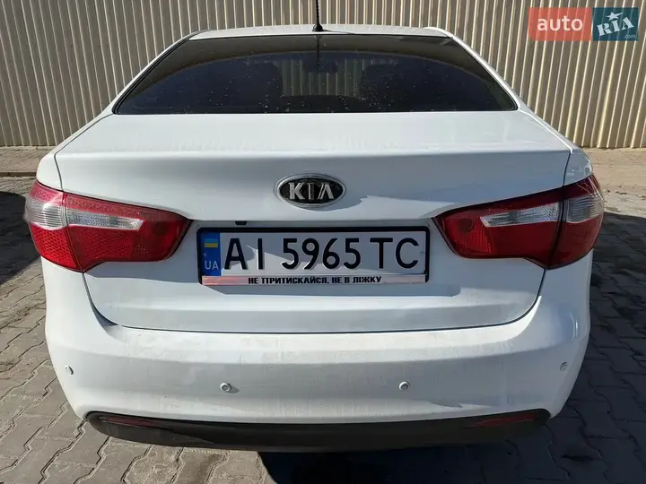 Kia Rio 2012 photo 4