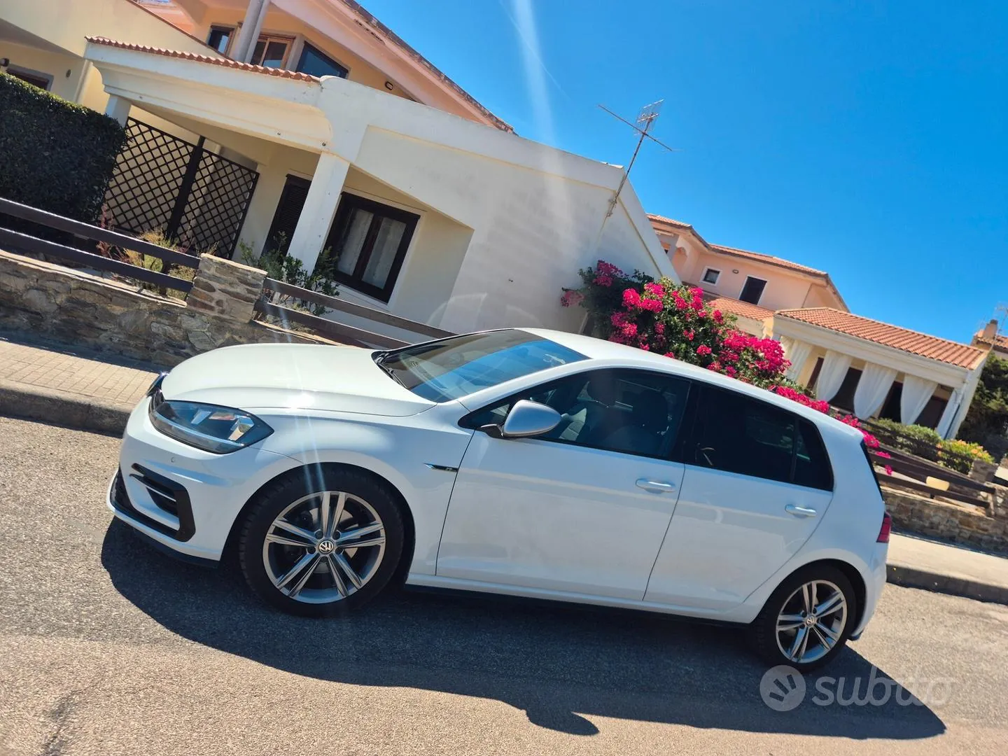 Volkswagen Golf 2017 photo 2