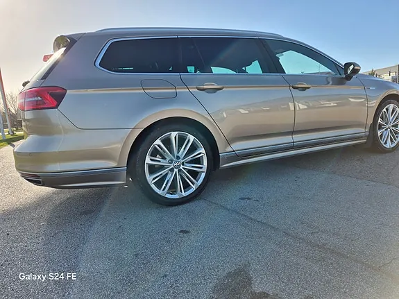 Volkswagen Passat 2016 photo 3