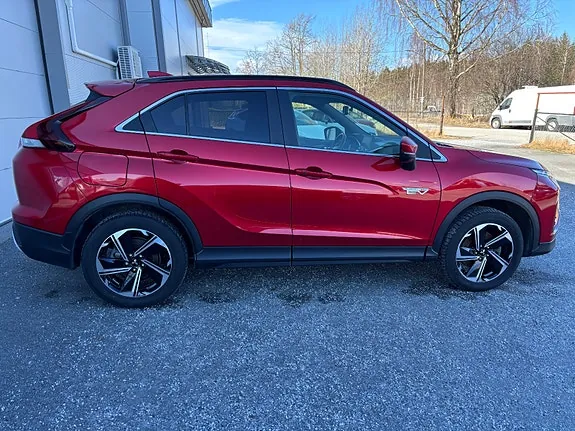 Mitsubishi Eclipse Cross 2021 photo 4