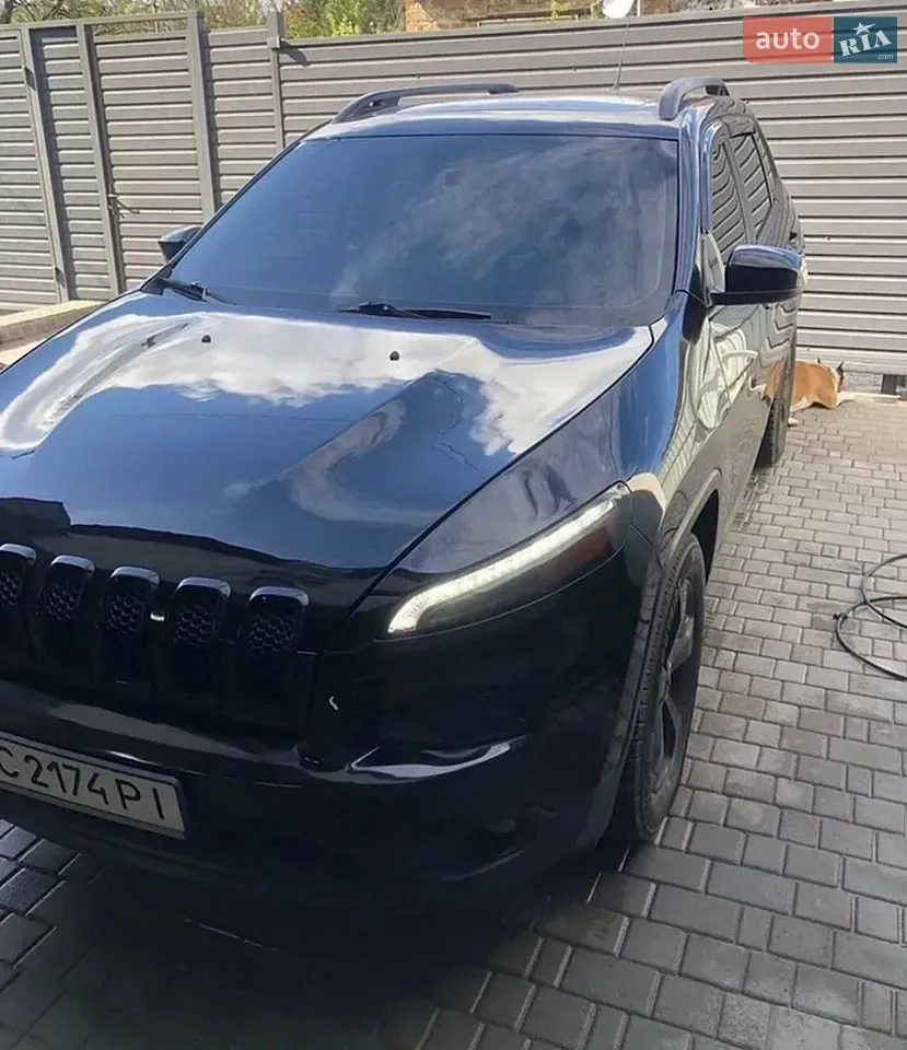 Jeep Cherokee 2015 photo 2
