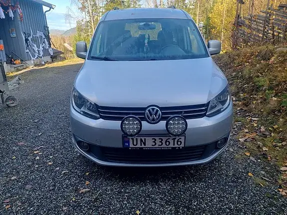 Volkswagen Caddy Maxi 2012 photo 2