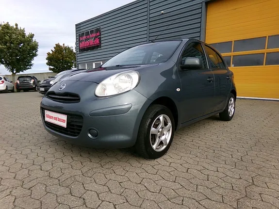 Nissan Micra 2012 photo 4