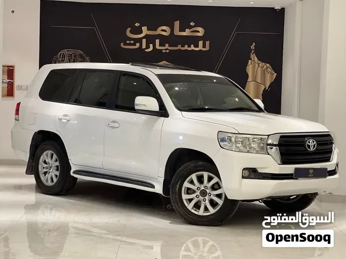 Toyota Land Cruiser Gxr 2012 photo 2