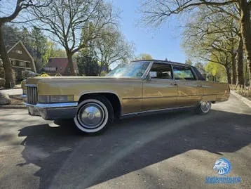Cadillac Fleetwood Brougham