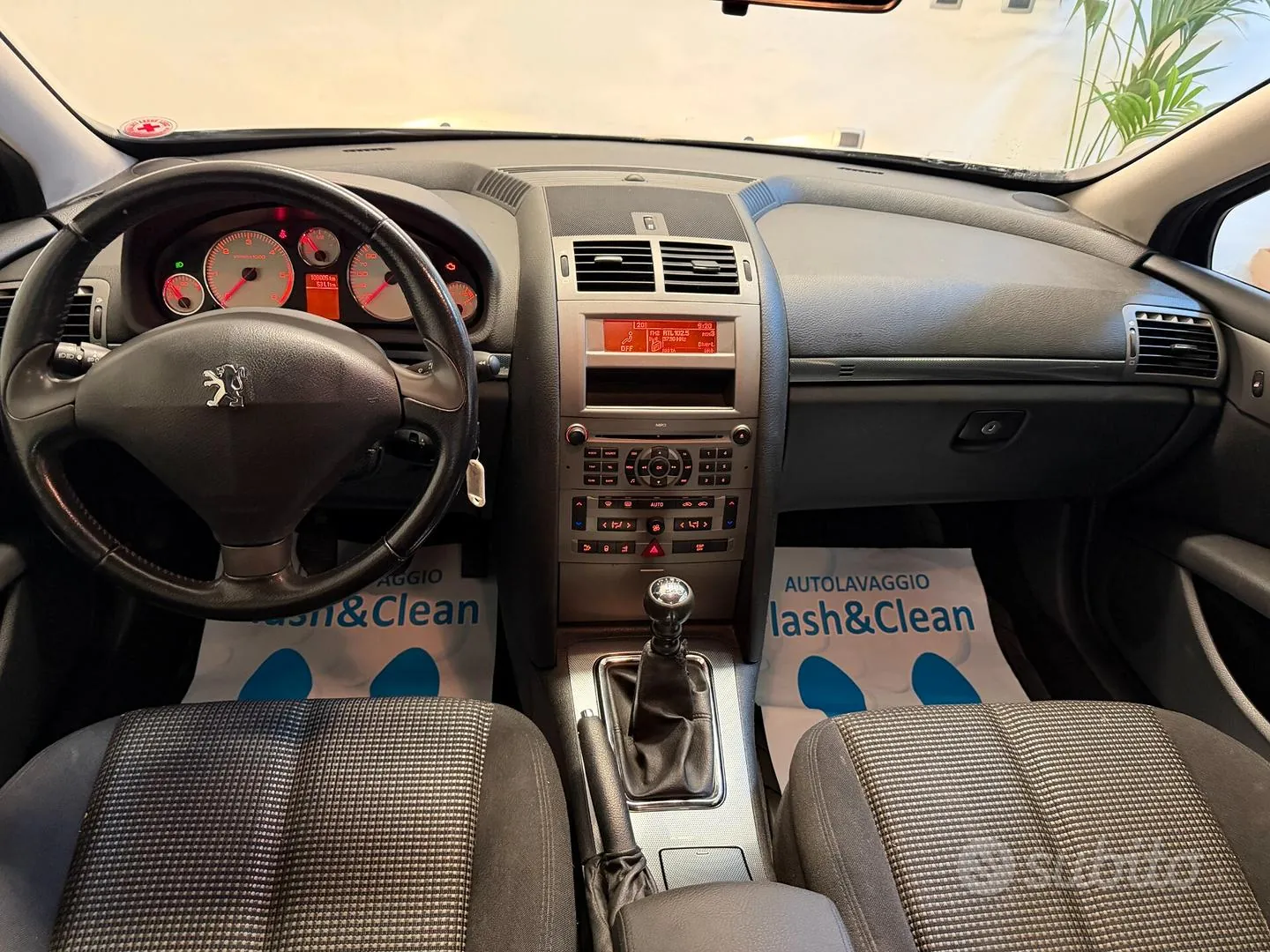 Peugeot 407 2005 photo 4