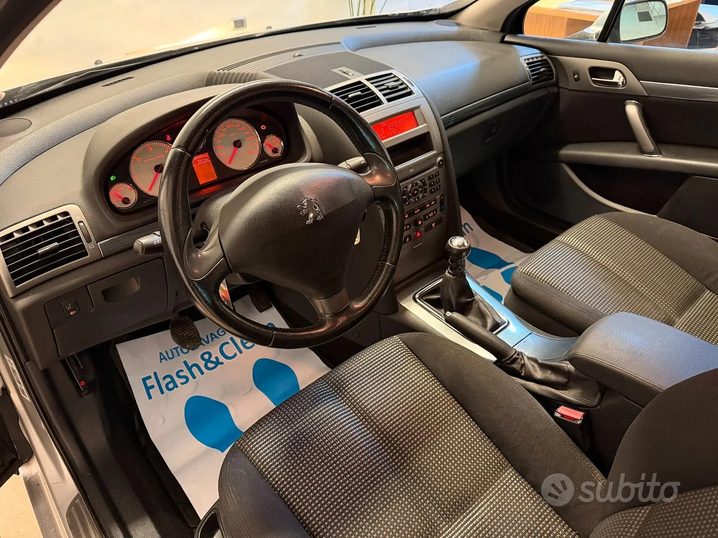 Peugeot 407 2005 photo 3