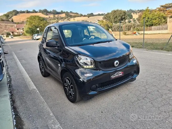 Smart Fortwo 2016 photo 2