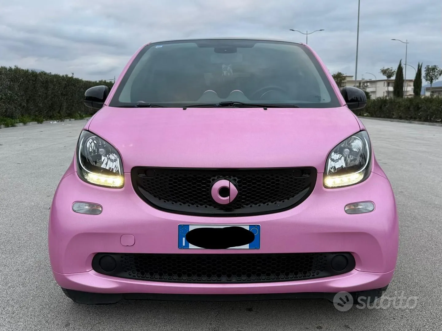 Smart Fortwo 2019 photo 2