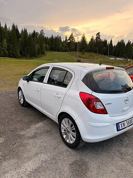 Opel Corsa 2010 photo 4