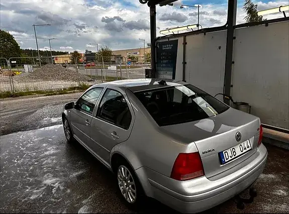 Volkswagen Bora 2001 photo 4