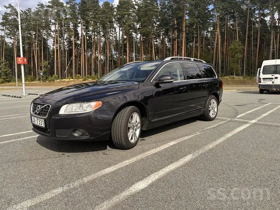 Volvo V70 2011 photo 3