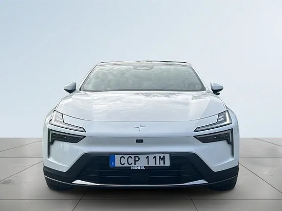 Polestar 4 2025 photo 2