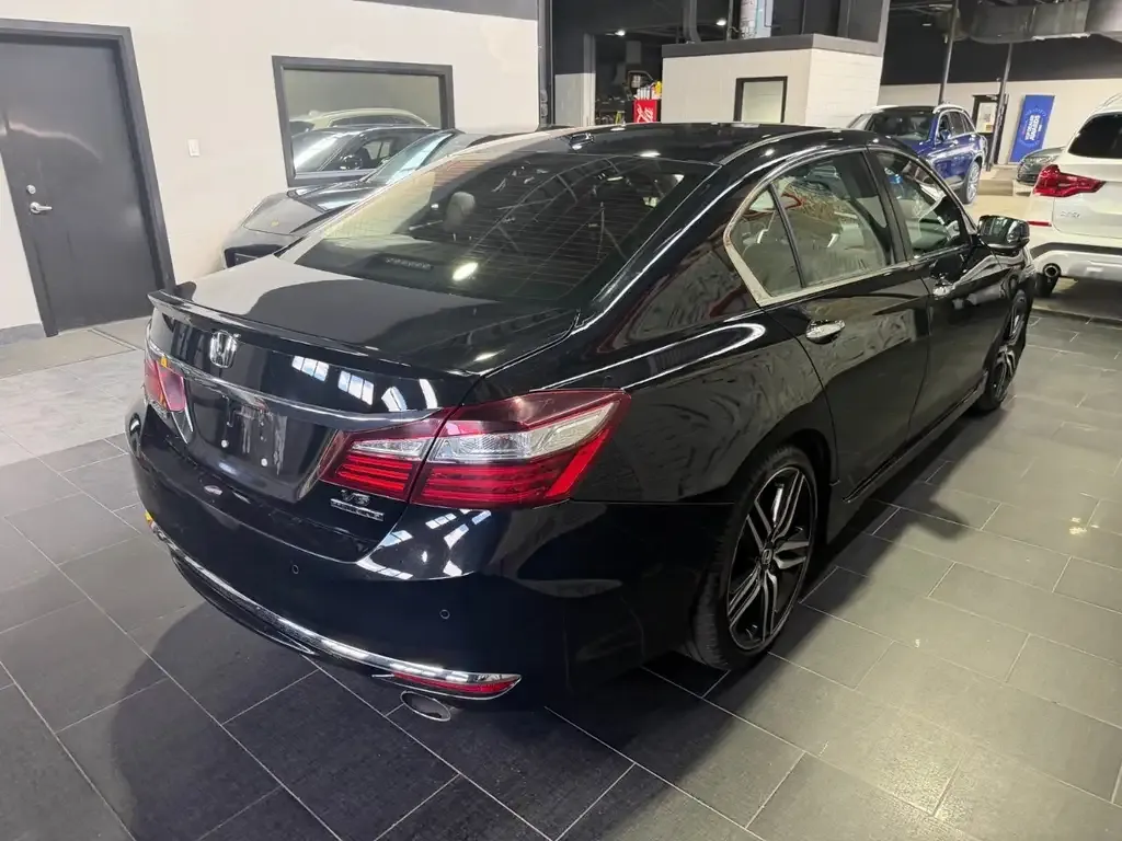 Honda Accord 2017 photo 3