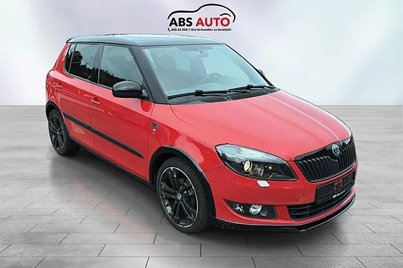 Skoda Fabia 2011 photo 3