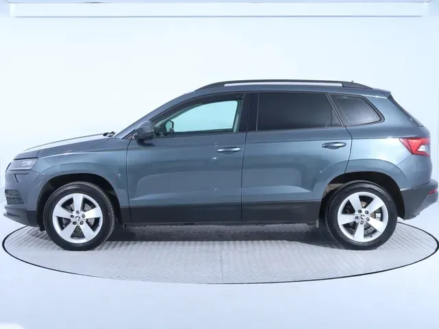 Skoda Karoq 2020 photo 2