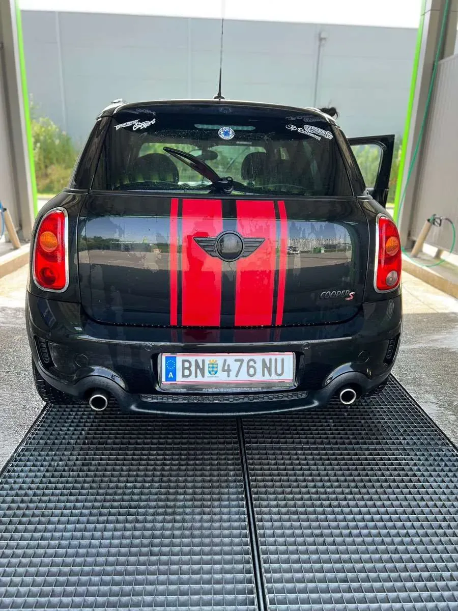 Mini Countryman 2011 photo 2