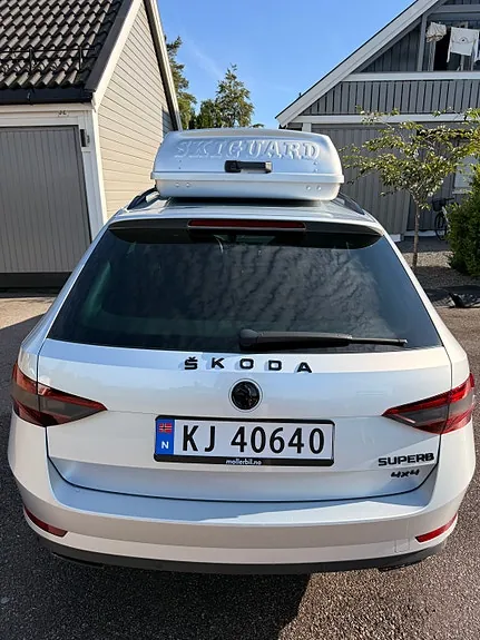Skoda Superb 2018 photo 4