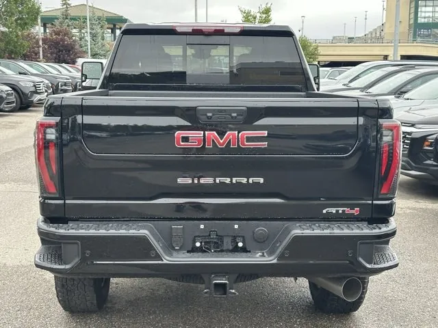 GMC Sierra 3500Hd 2026 photo 5