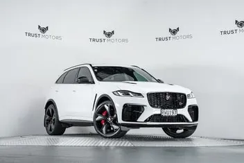 Jaguar F-Pace 2022 photo 2
