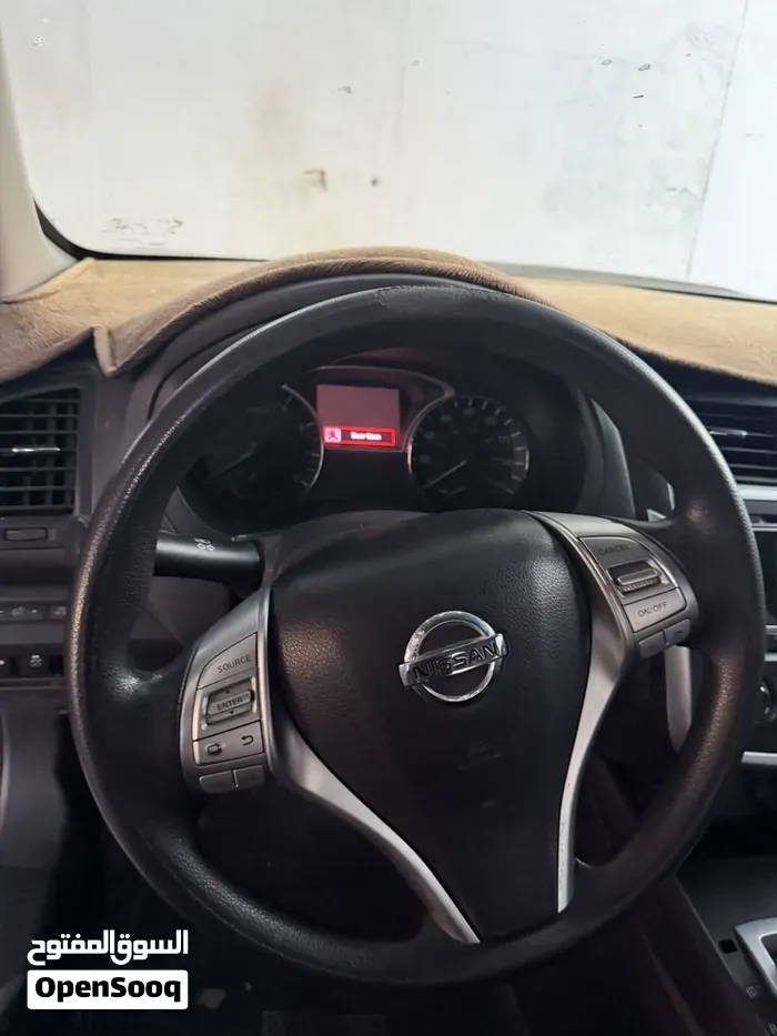 Nissan Altima 2016 photo 2