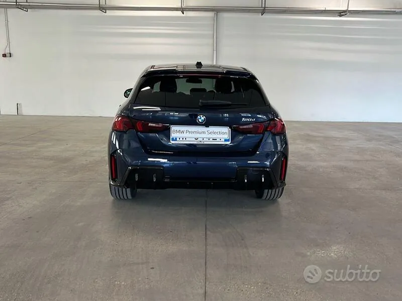 BMW 1 Series 2026 photo 4