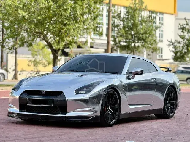 Nissan Gt-R