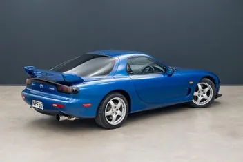 Mazda Rx7 2002 photo 3
