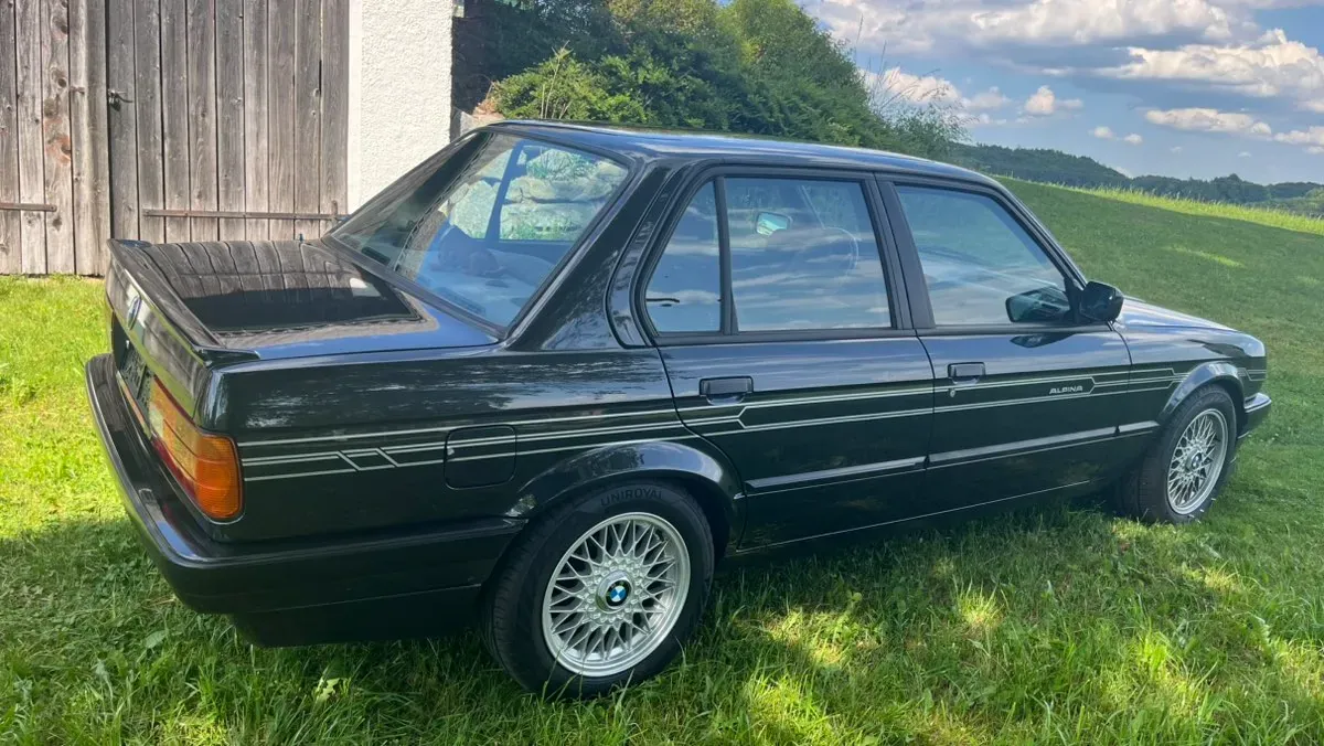 BMW 3 Series 1990 photo 3