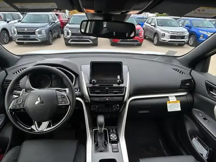 Mitsubishi Eclipse Cross 2026 photo 5