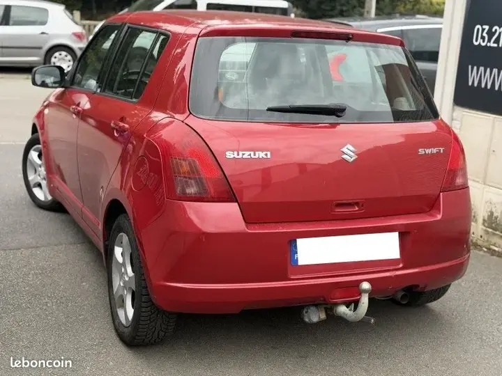 Suzuki Swift 2006 photo 3