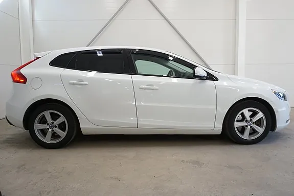 Volvo V40 2013 photo 4